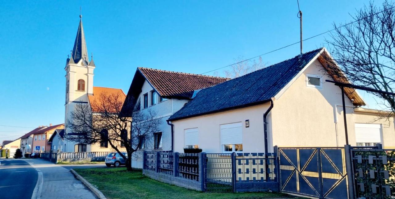 Kuca Za Odmor Barbarella Apartment Čakovec Екстериор снимка